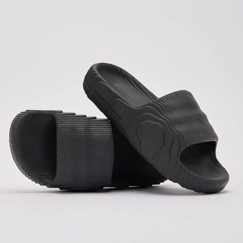 KIDS ADIDAS ADILETTE 22 SLIDES GRADE-SCHOOL